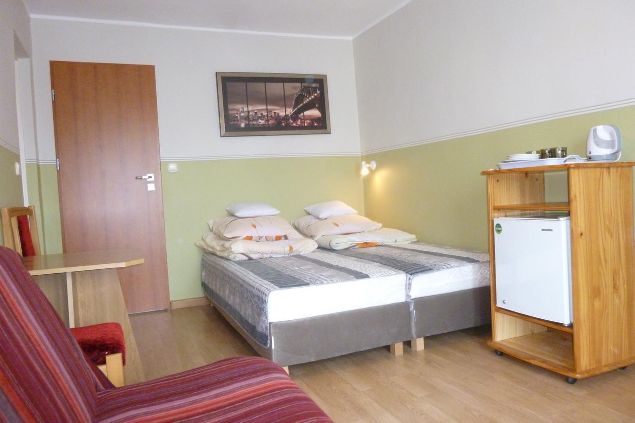 Noclegi U Krystyny Rewal Exterior foto
